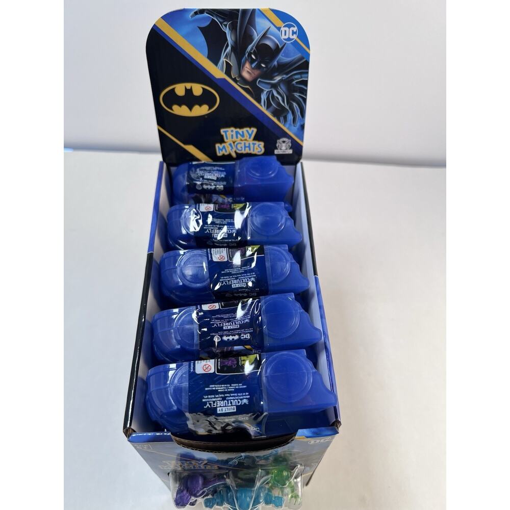 Batman DC Tiny Mights display case with 15 mystery batmobiles w/ 3 Figures Each - Picture 4 of 9